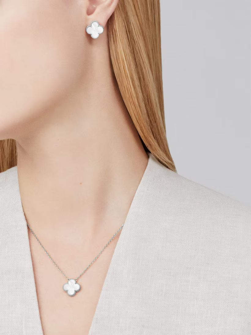 Colgante Alhambra vintage <br> Oro Blanco